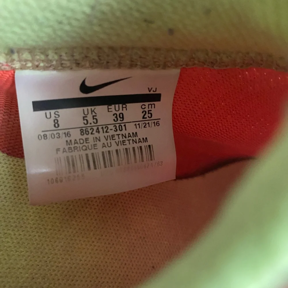 RARE 2016 Nike Sock Dart SE Ghost Green/Hot Punch Women Sneakers - SZ 8 - Picture 15 of 15